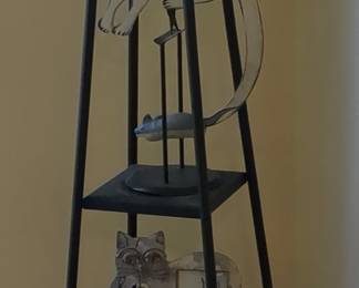 Cat-Themed Metal Pyramid Etagere