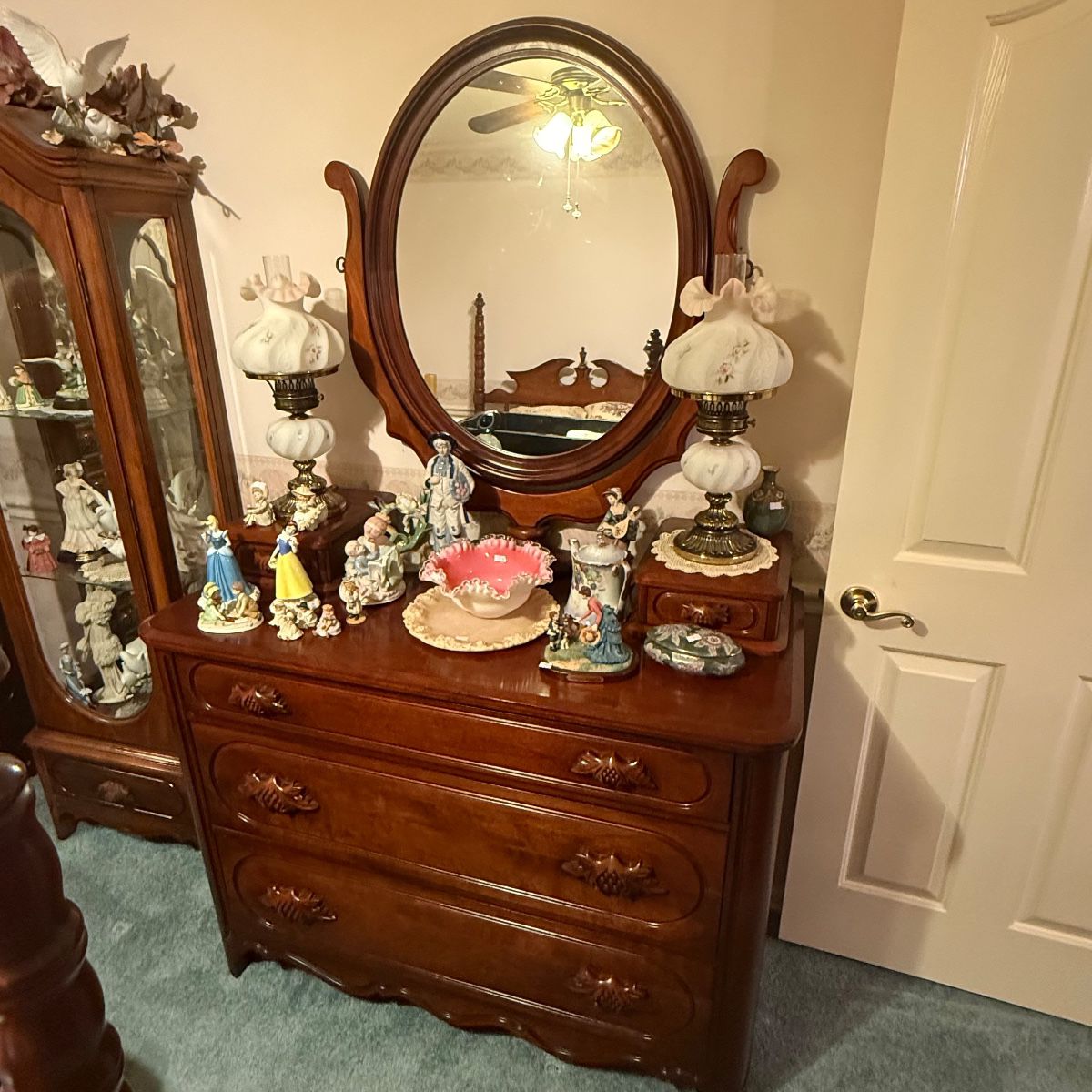 Davis Cabinet Co Bedroom Suit