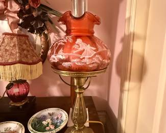 Fenton Mary Gregory Lamp