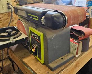 Ryobi 4" x 36"  sander w belts
