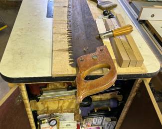 Hand saw