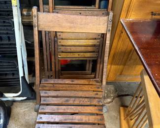 4 C 1940’s folding chairs