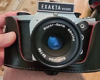 Exakta Camera