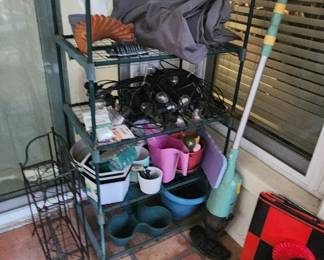 plant stand and garden kitsch