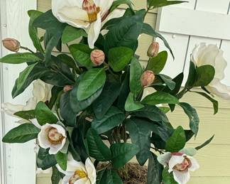 Artificial Floral Arrangements Collection
