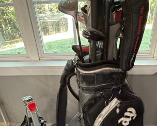 Callaway Golf Bag with Mixed Club Set