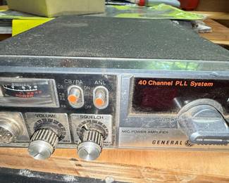 General Electric 3-5813A CB Radio