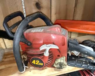 Homelite 42cc Chainsaw