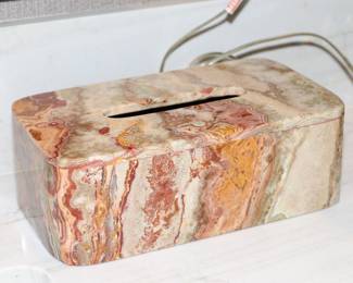 Onyx tissue box cover