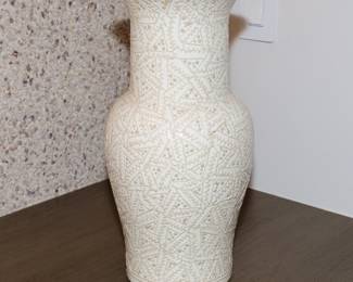 Roy Hamilton vase