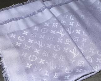 Louis Vuitton scarf