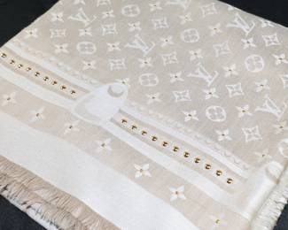 Louis Vuitton scarf