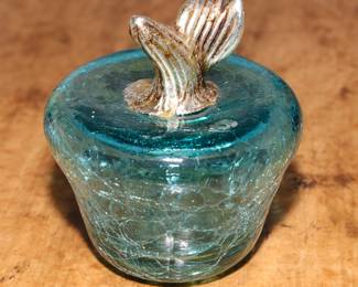 Cracked glass apple