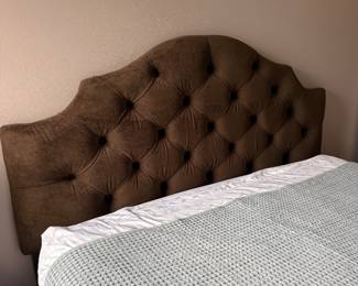 Safavieh Arebelle Headboard
