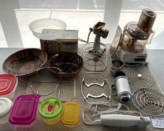 https://toledoliquidations.hibid.com/catalog/778631/estate-treasures-auction---antiques--toys-and-home-d-cor