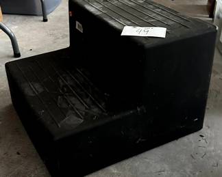 https://toledoliquidations.hibid.com/catalog/778631/estate-treasures-auction---antiques--toys-and-home-d-cor