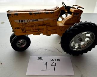 https://toledoliquidations.hibid.com/catalog/778631/estate-treasures-auction---antiques--toys-and-home-d-cor