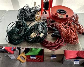 https://toledoliquidations.hibid.com/catalog/778631/estate-treasures-auction---antiques--toys-and-home-d-cor