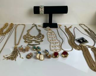 Gold Tone Necklaces, Bracelets, Earrings and Fashion Jewelry