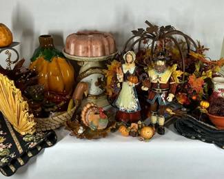 Thanksgiving Pilgrim Figurines, Turkey and Fall Decor