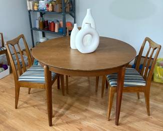 Danish Modern table and 6 chairs