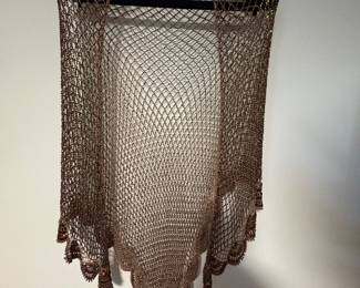 Beaded chainlinked wrap