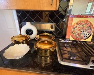 Hall Golden Glo lidded bakeware, Lenox bowl, pizza pan