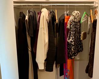 Northface, Luis, Fur vest, leather tote bags