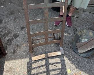Sale Picture