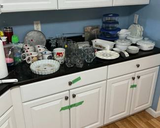 Cups & Glasses