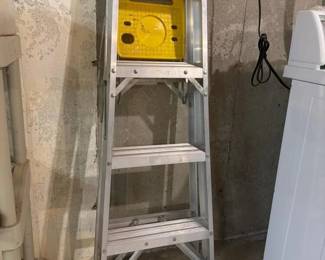 174 gorillaladdersaluminumstepladder