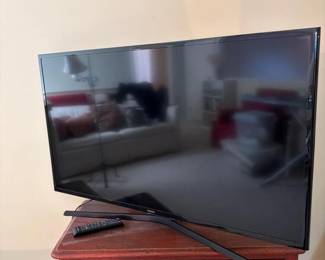 334 samsung43inchledsmarttvwithremote