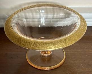 107 depressionglasscompotebowlwithgold