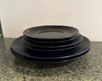 229 assortedblueplatesroyalnorfolkandw