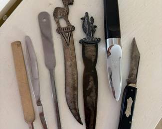 343 vintagepocketknifeandassortedletter