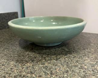213 greenceramicbowlwithraisedfoot