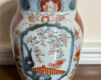090 imaristyleporcelainvase