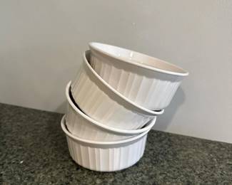 216 whiteceramicramekinswithflutedsides