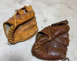 317 vintagemacgregorpeterosemodelg23tb