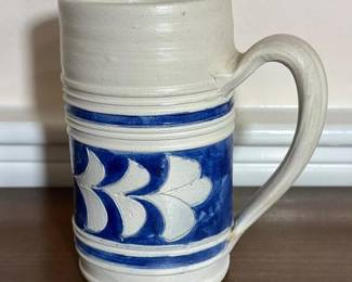 083 stonewarebeersteinwithbluebanddeco