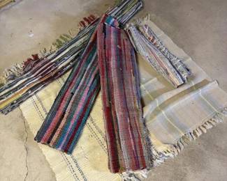 301 ragrugsinmulticolorandplaidpattern