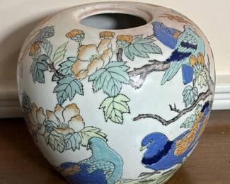 092 chineseporcelainvaseinfamilleverte
