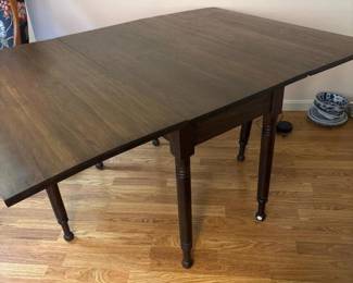 356 dropleafdiningtablewithswingoutle