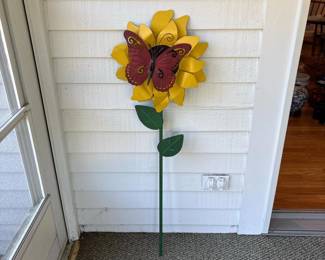 043 metalsunflowergardenstakewithremova
