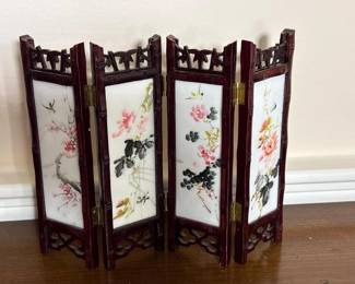 112 miniaturechinesestylefoldingscreen