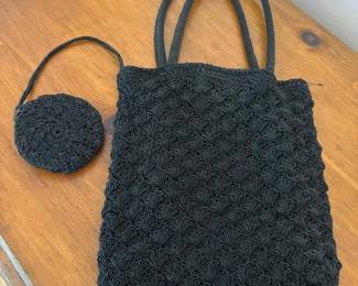 158 blackvintagecrochetedhandbag
