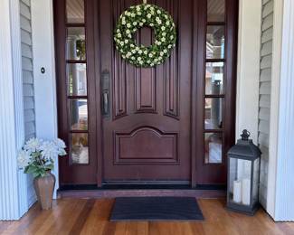 Wreath, Lantern