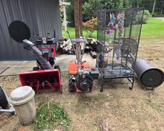 Rototiller, ferret pen
