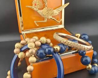 Blue And Gold Tone Costume Jewelry Monet, Roadrunner Pendant, Amber Lucite Jewelry Box