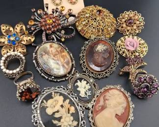 Victorian Look Cameo And Rhinestone Brooch Assortment And Rings Sarah Cov, ART, Gerry